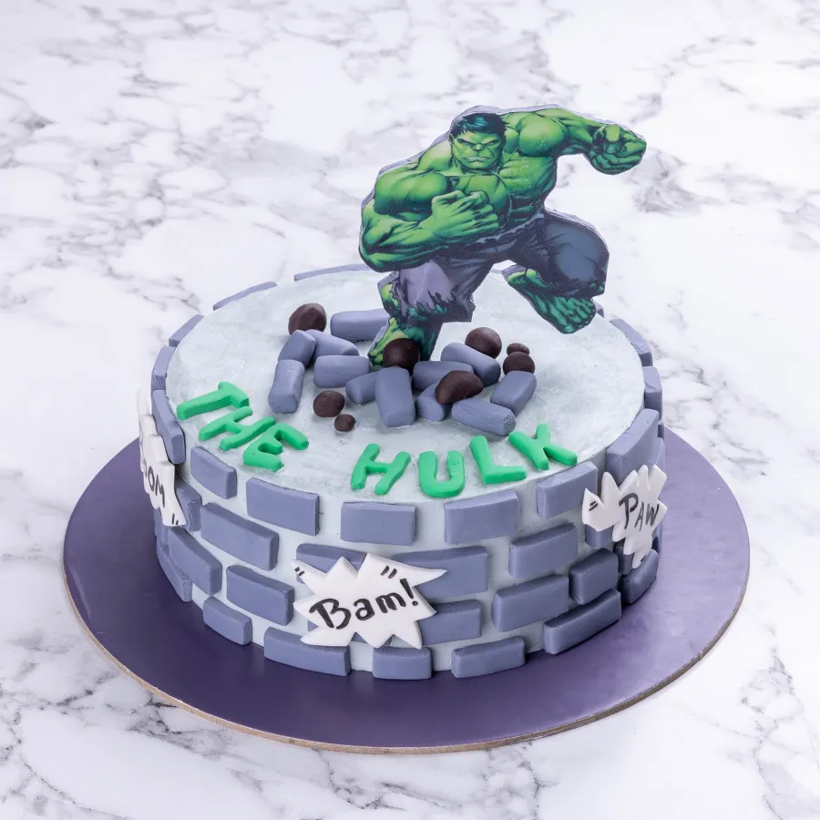 The Hulk Cake