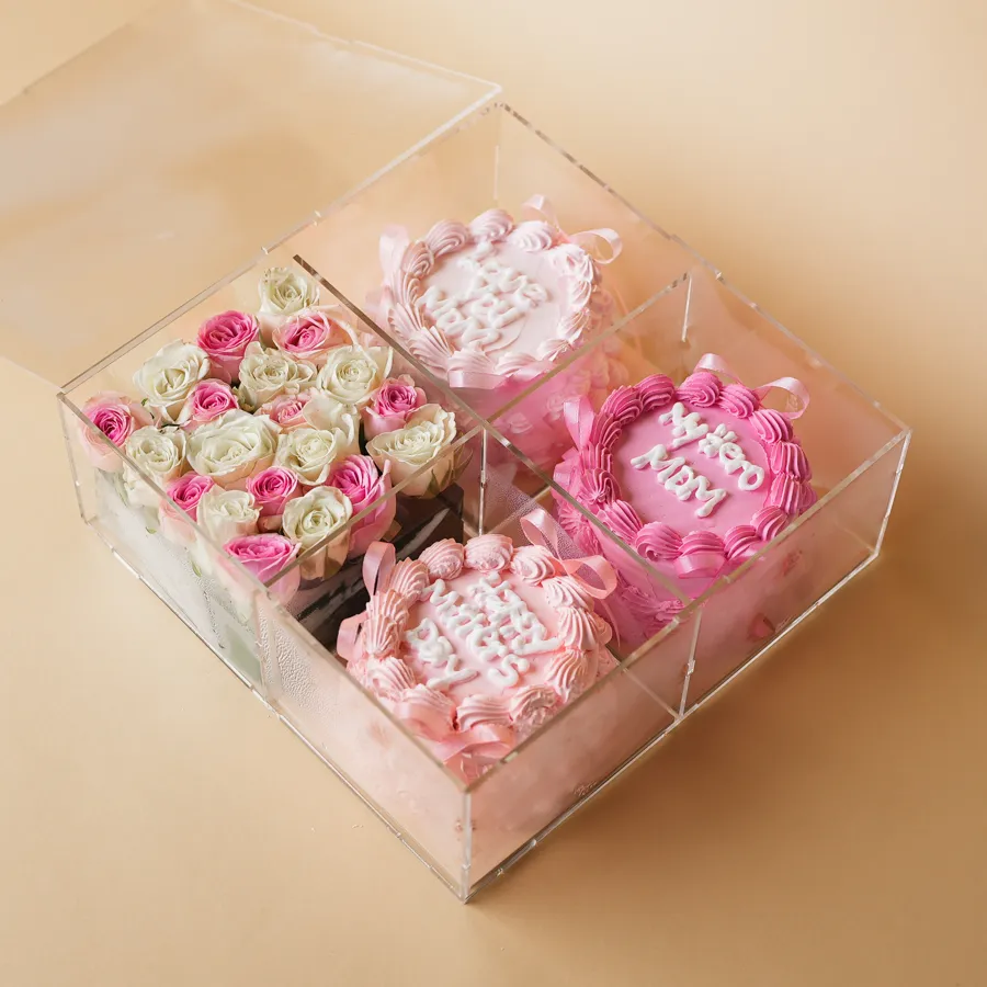 Box mini cake with flower 3 mini cake
