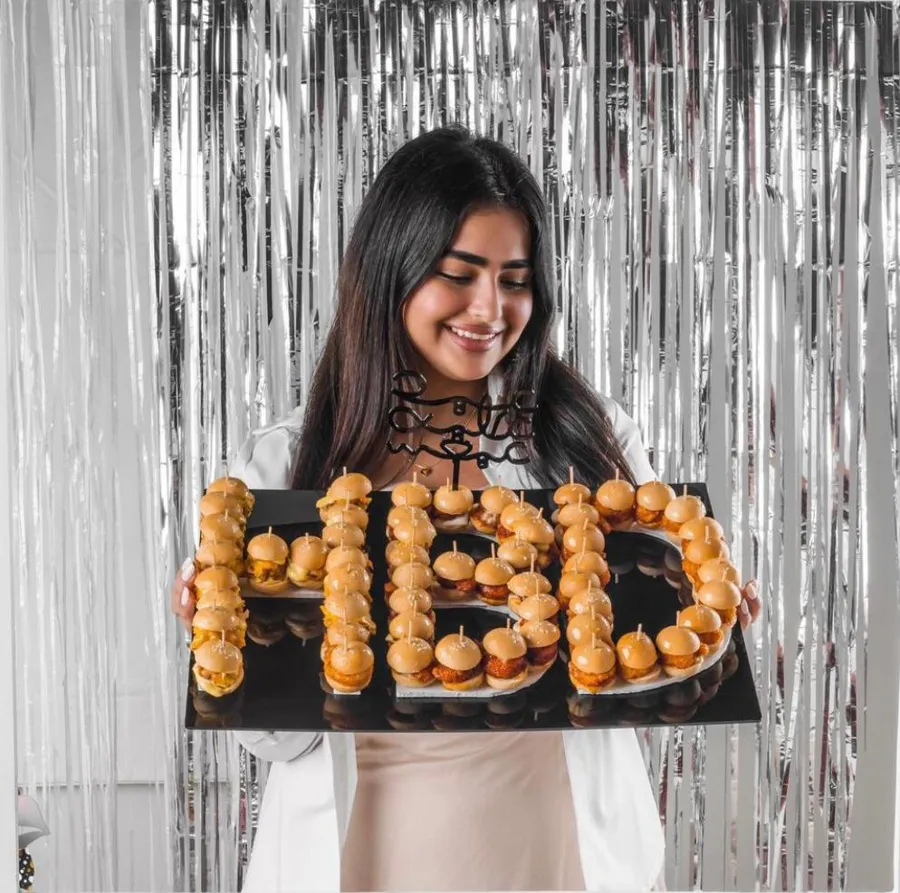 HBD Mini burgers