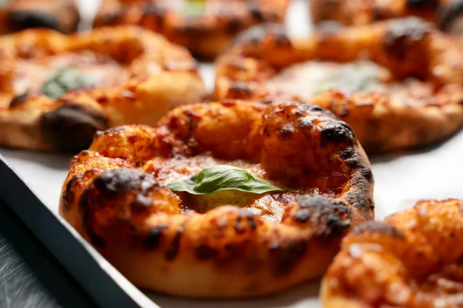 Mini Neapolitan Pizza Margherita