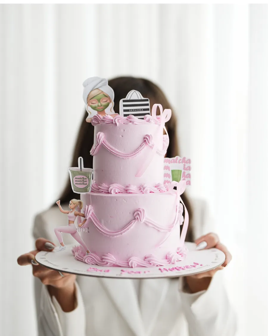Double pink cream favorite cake 6inch mix chocolate vanilla