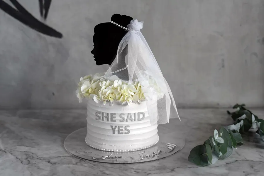 BRIDAL CAKE