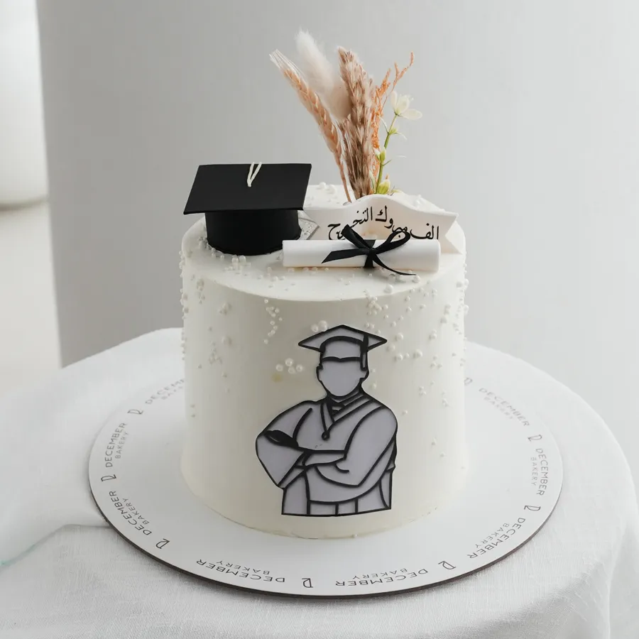 Boy gradation white cake 6inch 🎓