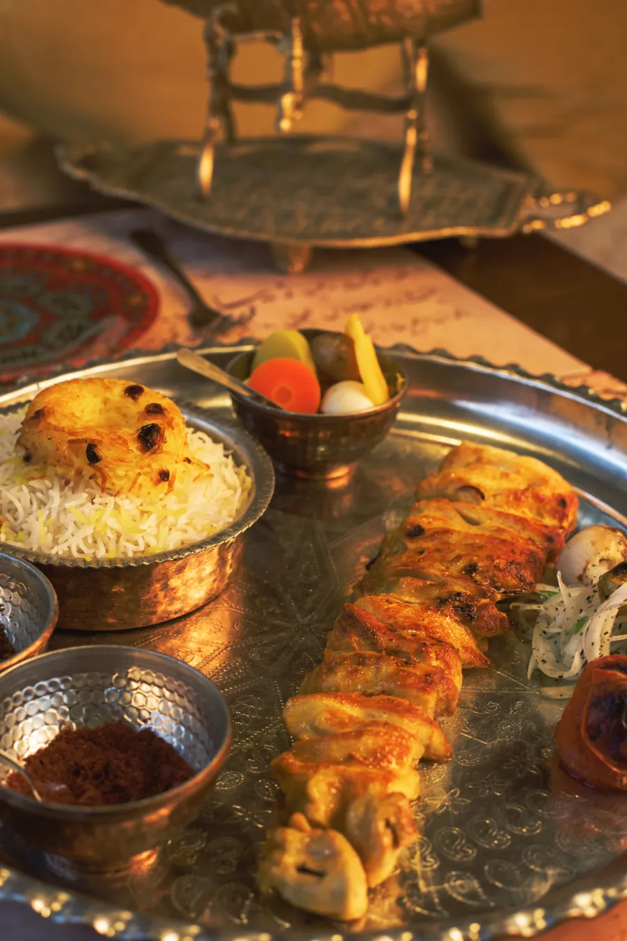 Joojeh Kabab-Bi-Ostokhon