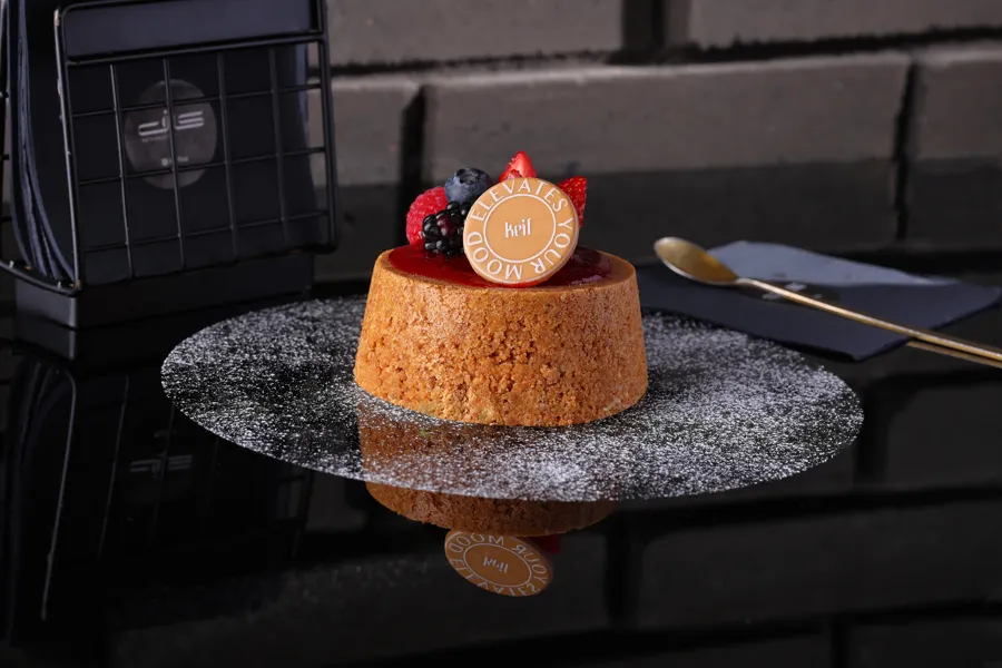 Upside-Down Berries Cheesecake