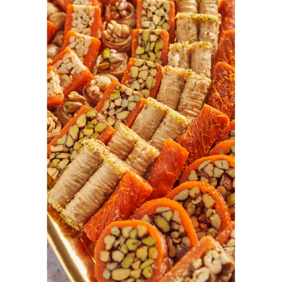 علبة شرقـى مكسرات