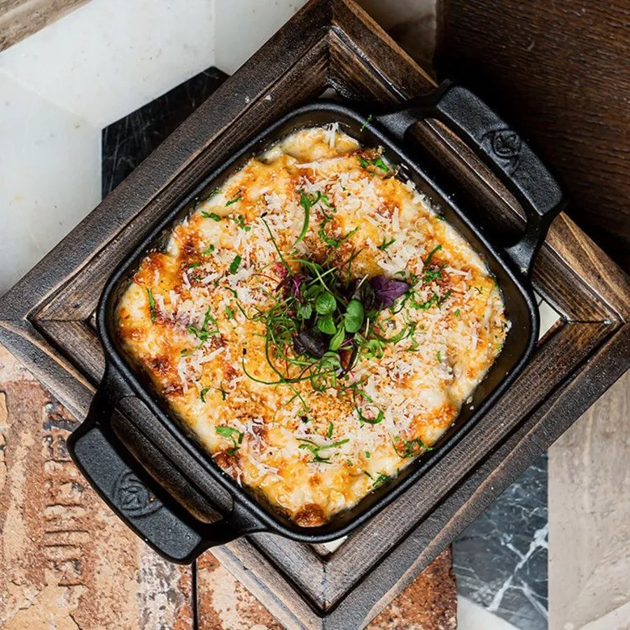 Short Ribs Mac n' Cheese