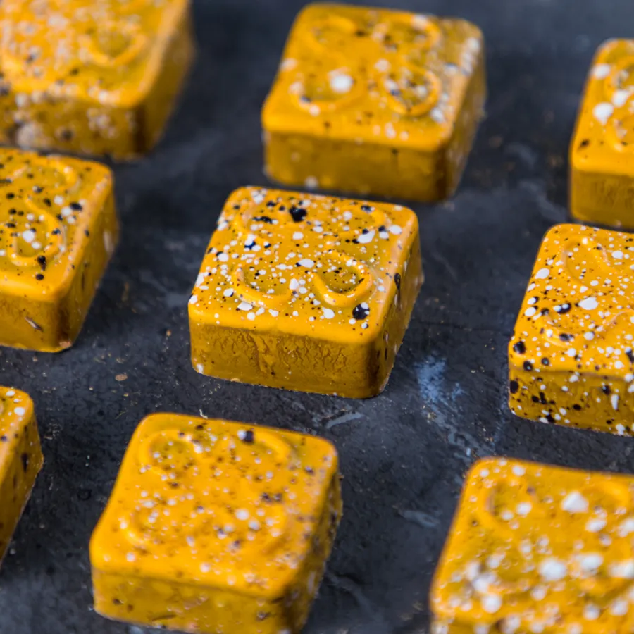passion fruit caramel