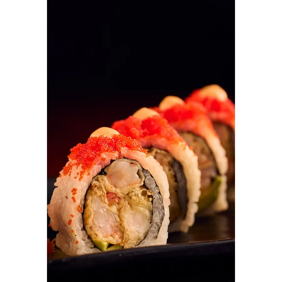 Tobiko Roll