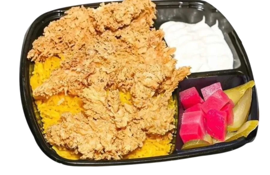 وجبة مقرمشة مع أرز