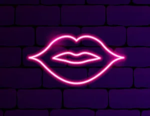 LIPS MAKEUP