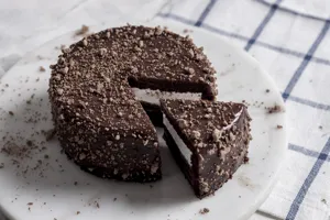 SMALL CAKES 