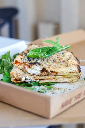 CALZONE