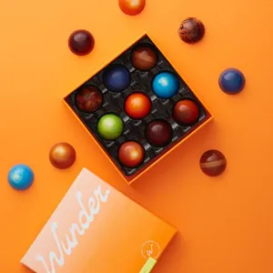 CHOCOLATE BOXES